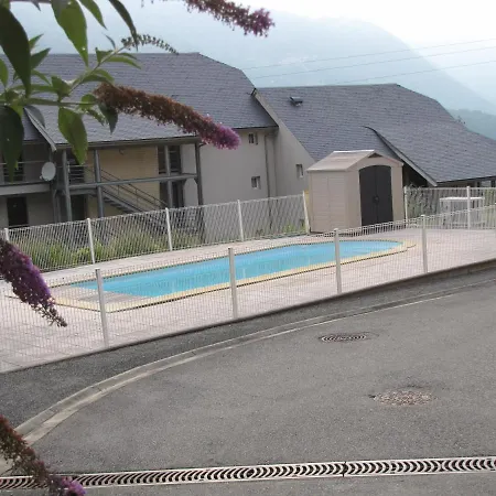 T2 De L'yse * לוז-סן-סובר