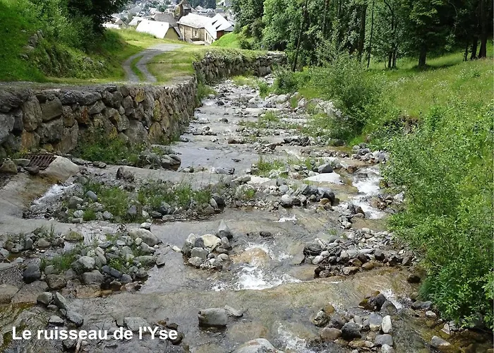 T2 De L'yse Daire Luz-Saint-Sauveur